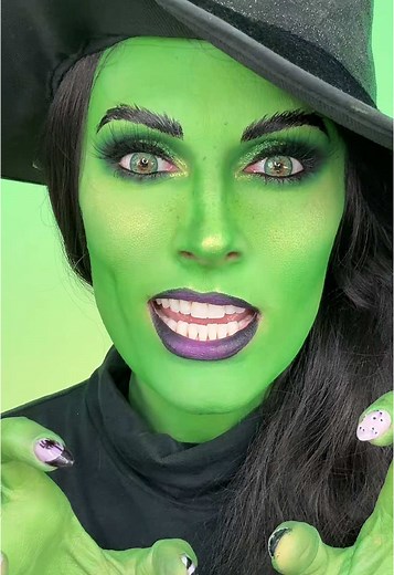 Wicked Witch of the West Face Paint | Elphaba Halloween Makeup