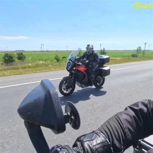 DUEL | ZONTES 703F VS BMW R 1200 GS VS BMW S 1000 XR VS KTM 1290 SUPER ADVENTURE #zontes703f#bmw#ktm