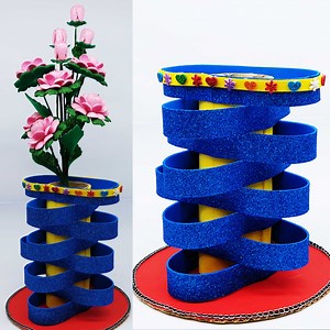 Best out of waste materials flwoer vase making with tissue paper roll - Decor your room with your own hand #vase #tissueroll #handmade #diydecor | Origami Art & Crafts