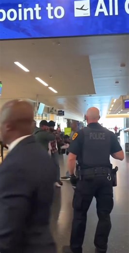 🚨GOOD WORK ICE! Illegal alien letting out bloodcurdling screams while ICE took her into custody at the Salt Lake City airport. In a statement from ICE -- Marta Brizeyda Renderos Leiva, 39, is originally from El Salvador and “entered the U.S. in 2007, and she was given a final order of removal in absentia on February 19, 2020,” confirmed Immigration and Customs Enforcement. Of course, Democrats are criticizing ICE for this deportation because the illegal is a woman and was screaming hysterically