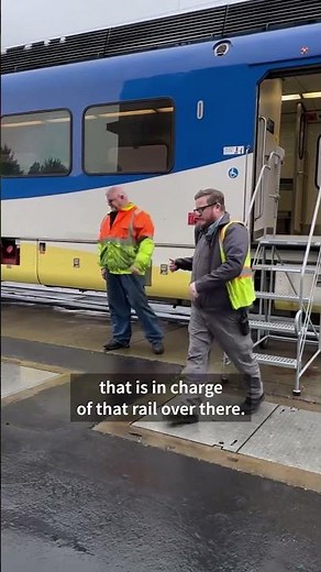 A closer look at the WES Commuter Rail serving Beaverton, Tigard, Tualatin and Wilsonville 🚂