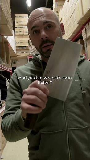 Does-it-all Chinese cleaver!