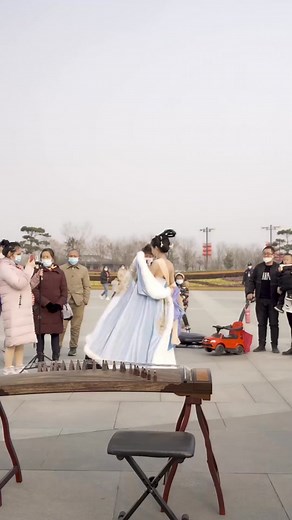 Traditional Chinese Pipa Performance in Outdoor Setting