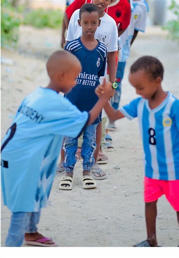 ROUD TO 400K🙏Who is the Best Celebration🔥❓ write the Comments✍️⬇️ #LIVEIncentiveProgram #JustGoLIVE #PaidPartnership #sports #celebration @Premier League @LALIGA @Bundesliga @Champions League