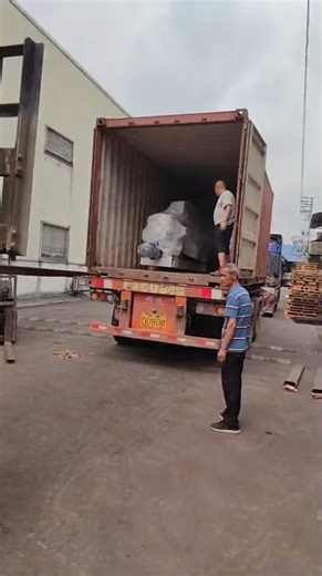 What are the benefits of using a Glass Multi Edging Machine?