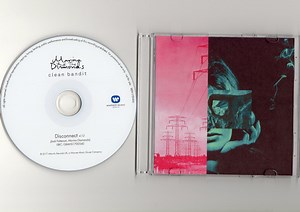 Marina & The Diamonds, Clean Bandit - Disconnect
