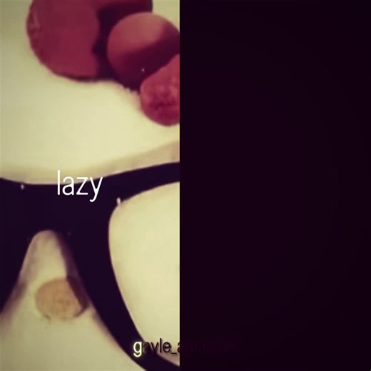 Hello Kitty and Mimi's Adorable Friendship