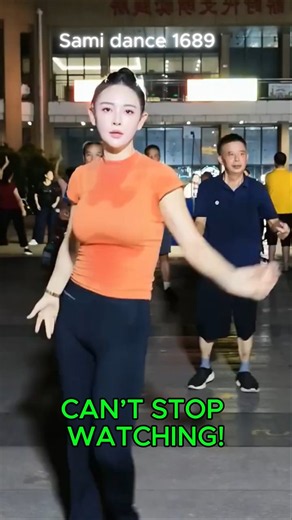 This Dance Move Is SO Addictive 😳🔥 #dance #happydance #trending #shorts #samidance