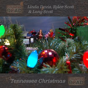 Relive all your favorite #GOSPEL memories at Country Road TV! https://crtvusa.com/LindaDavisGospel • Linda Davis is an American country singer known for her smooth, expressive voice and for both her solo work and high-profile duets. Born in 1962 in Texas, she moved to Nashville young and built her career singing demos before landing her own recording deals in the late 1980s and early ’90s. She’s best known for her Grammy-winning duet with Reba McEntire, “Does He Love You,” which became a major h