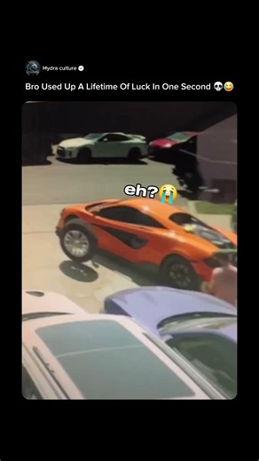 This Tire Had A Personal Problem With A McLaren Owner 😭 #carguy #carculture #memes #mclaren
