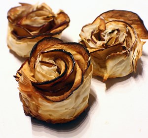 These Intricate Sculptures Are Actually Made Out of Cake