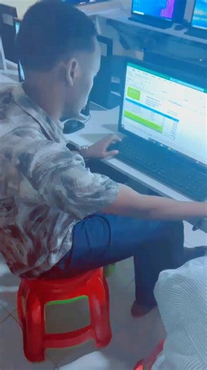 Data Analysis Techniques Using Python and CapCut