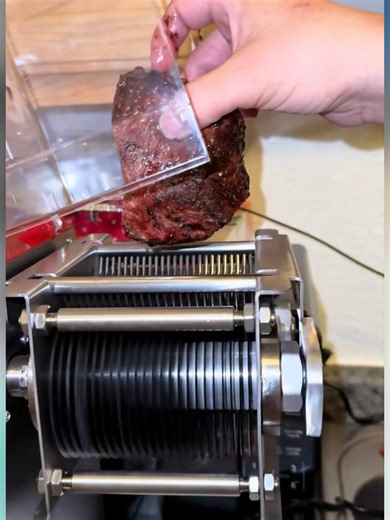 850W Power, fast meat cutting every time ⚡#MeatCutter #KitchenEquipment #FoodPrep