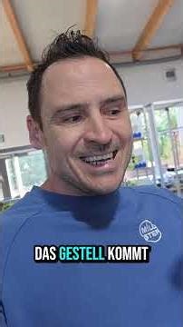 Long ball screw spindles with support through suspension and stabilization