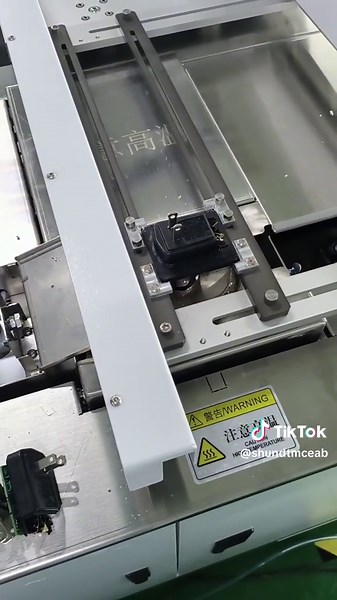 Selective wave soldering for all kinds of electronic components#solderingmachine #automaticsolderingmachine#wavesolderingmachine\t#usbsolderingmachineusb#selectivesolderingmachine#autosolderingmachine#selectivesolderingmachine #smt