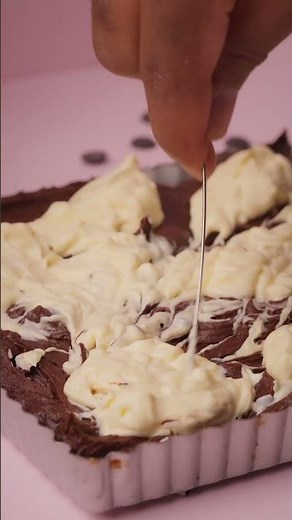 Bake These Yummy Spooky Brownies for Halloween!