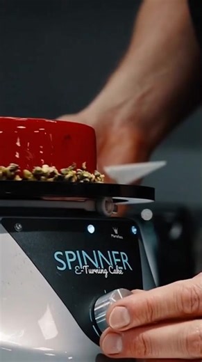 Electric Cake Turntable for Perfect Cake Decorating