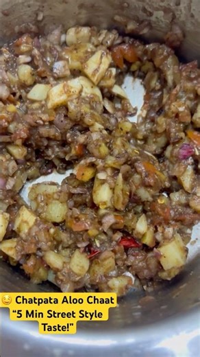 Street Style Aloo Chaat Recipe | Chatpata Aloo Mix at Home | Easy & Quick Aloo Chaat