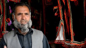 Kashmiri Pheran Cultural Dress of Kashmir Kel & Arrang Kel Dress Neelum Valley Dress | MD Production