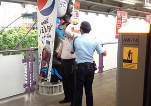 Senior cracks head on BTS Skytrain, family faults operator