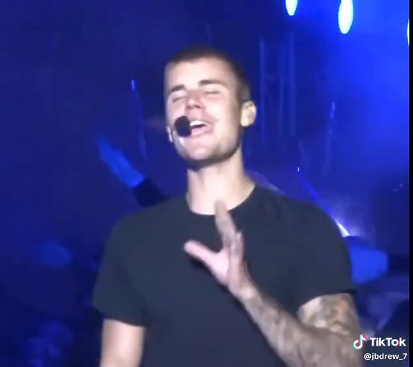 Justin Bieber's Live Concert Performance Highlights