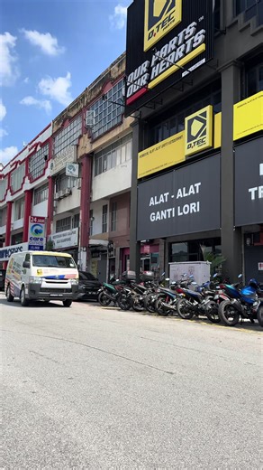 Welcome truckers Volvo fm12 radiator fan with clutch without pin cojali brand by #dtecparts #dtecplus #30thDTECparts #ourpartsourhearts #fypシ゚viral