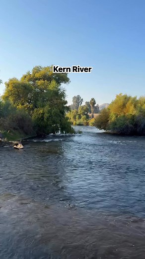 Just can’t get enough of Kern River! One of the most dangerous rivers in the US but just simply beautiful #kernriver #bakersfield #kerncounty #hartpark #california #StayOutStayAlive | Kaitlyn Alexis
