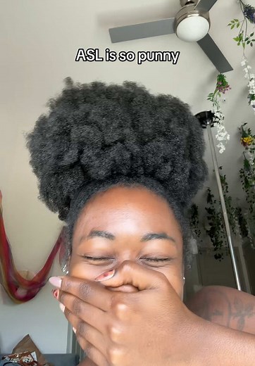 Top ASL Jokes That Will Make You Laugh