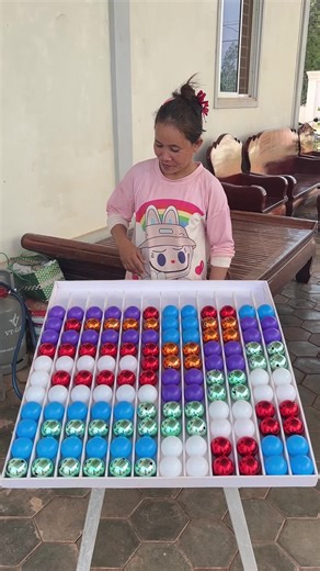 Color Balls Challenge Brain Game