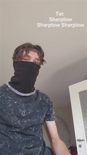 I just recreated this, original creator is @sharpness 𐔌՞ ܸ.ˬ.ܸ՞𐦯 go check them out this lowkey the closest ive come to cosplaying since the manepear appearance #sharpness #connexion #strengthsmp #unstablesmp #judelow @JudeLow @Flowtives @Sharpness @Sword4000