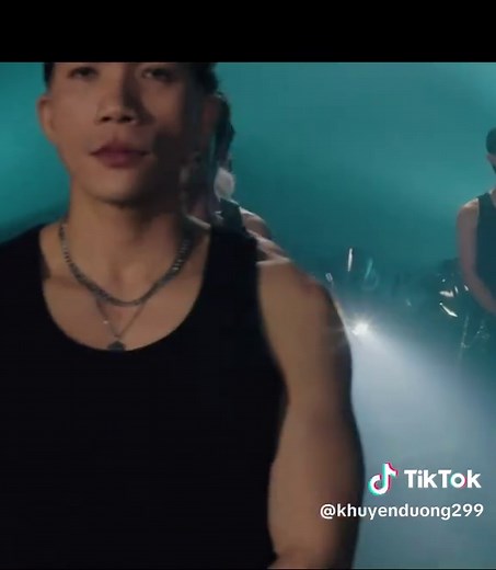 Chị Phiến Ra Mắt MV Con Mèo Xuân