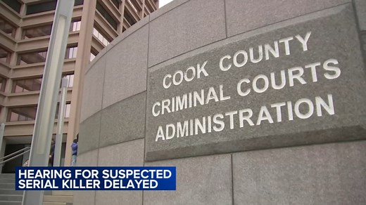 Alleged Chicago serial killer remains in custody after detention hearing on murder charges delayed