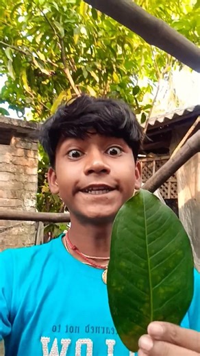 Eat emoticons, eat you bite by bite, the co-pilot eats snacks#food#shortvideo#Eatemoticnsm