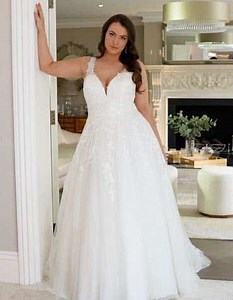 Exclusive to WED2B. Every bride's secret underskirt | WED2B