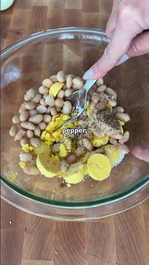 (no mayo) smashed bean egg salad. Mayo haters, this ones for you!