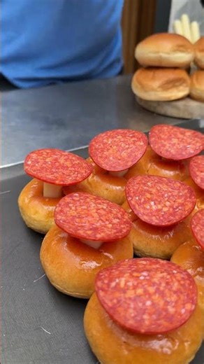 Pepperoni Pizza Hawaiian Rolls 🍕🤯 #shorts