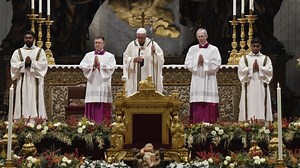 教宗圣诞子夜弥撒：鼓起勇气，接纳不求回报的救主耶稣 - 梵蒂冈新闻网