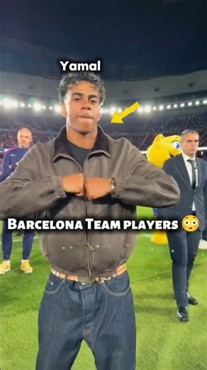 Barcelona Team Celebration! 😳 #shorts #football #lamineyamal #lewy #pedri #gavi #barcelona #spain