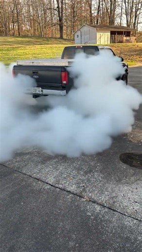 How to do a burnout #automobile #truck