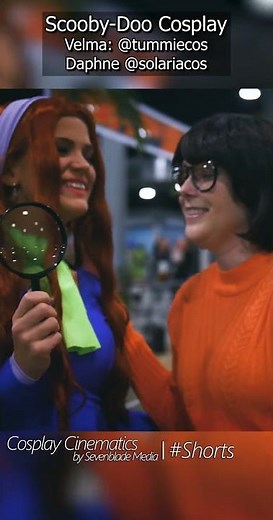 Daphne & Velma at Dutch Comic Con - Scooby-Doo Cosplay #shorts