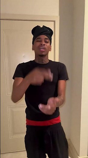 🥷 say sum ion like He finna be talking to jizzle tonight 🚪💥 … yall fw this ho ?