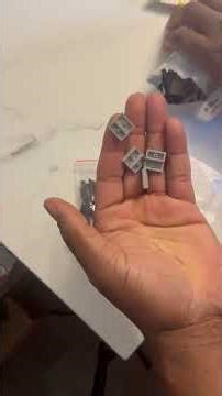 Just came in the mail some more Amazon fake Lego Technic axle and 120 slope pieces