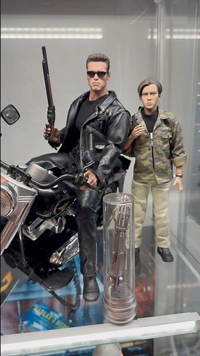 John Connor has arrived!!! | Full The Terminator & T2 Collection Hot Toys #hottoys #terminator2 #t1