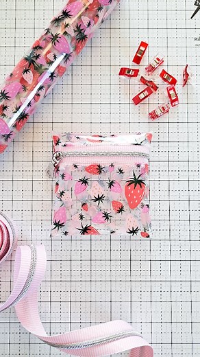 Kristina Brinkerhoff || Modern Sewing and Quilting Patterns on Instagram: "✨️ Free small vinyl zipper pouch tutorial ✨️ Leading up to Christmas, I'm sharing a few free tutorials for easy and quick gifts and this small vinyl zipper tutorial is the first! 🎉 These cute little pouches can be sewn in a flash and only take a zipper and piece of vinyl! 🙌 Plus, they're perfect for holding so many things: small sewing supplies (think binding clips, mini charms, and thread snips), cosmetics (lip balm, m