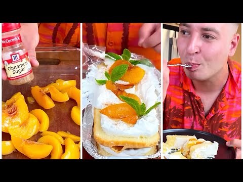 Easy 4 ingredient peach cake. This cake is so good!