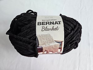 1skein of Bernat Blanket Yarn "coal" 10.5oz/300g - 220yds/201m, Super Bulky 6 100% Polyester - Etsy