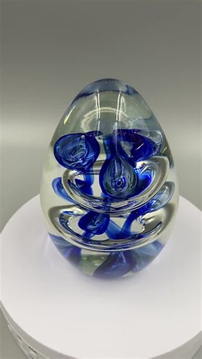 Art Glass / Paperweight / Vintage Paperweight / Art Glass Paperweight Egg Shaped / Blue Swirl Glass Egg Paperweight / MCM Paperweight - Etsy