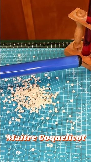 Que fera l'électricité statique sur ces confettis?