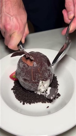 Tartufo Italian Dessert 🤤🍫🍨 #icecream #food #eating #shorts