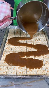 61K views · 231 reactions | The best Halloween treat | Elaine Carol’s Kitchen | Facebook